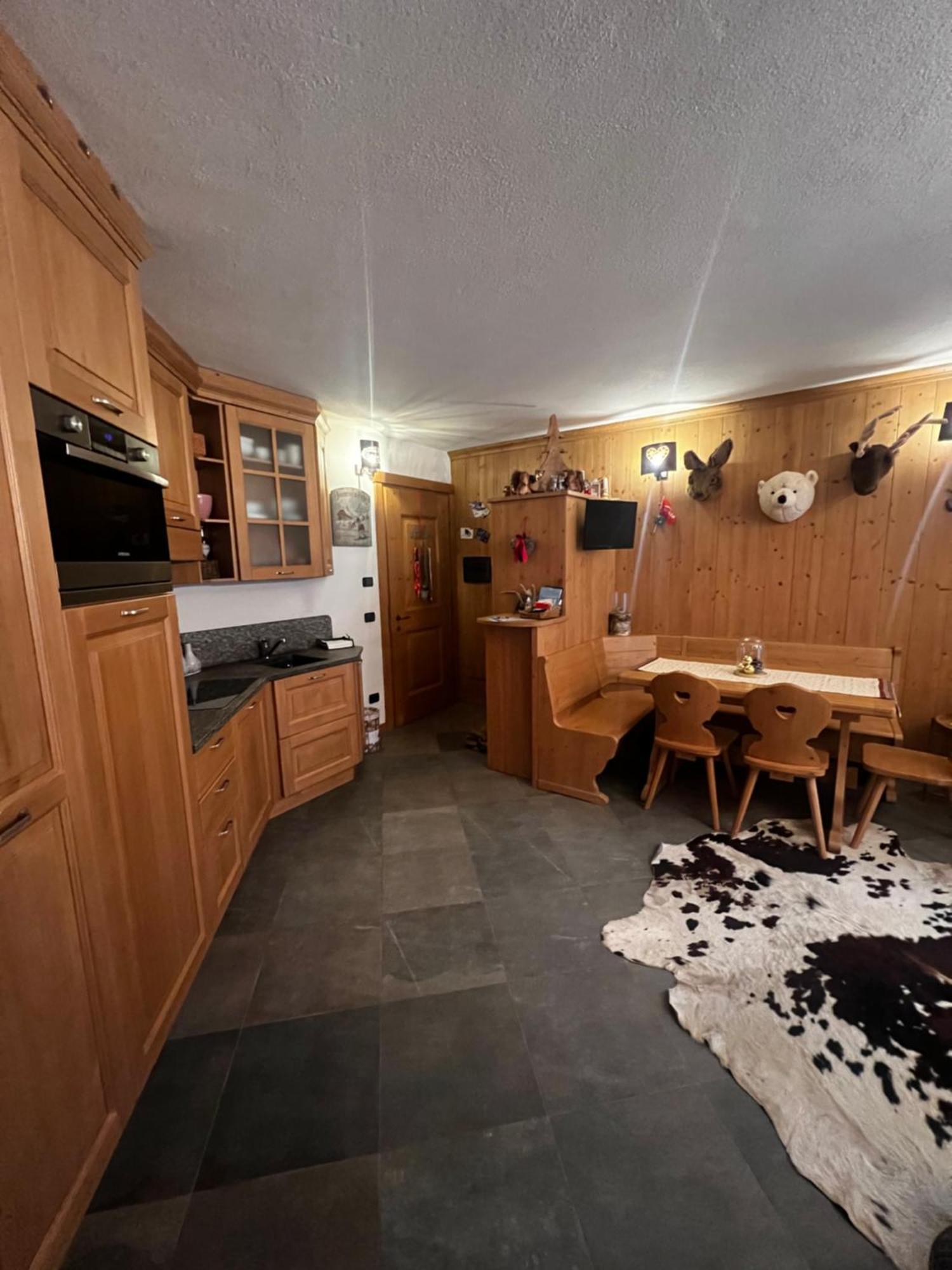 Appartamento Incantevole Con Box E Ski Room, Wi-Fi, Bormio Dış mekan fotoğraf